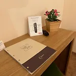 特里雅特酒店