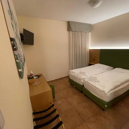 Trieste Szálloda 3*